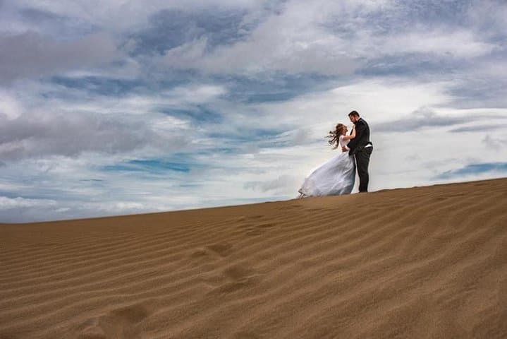 Private Photo Session with a Local Photographer in Playa del Ingles