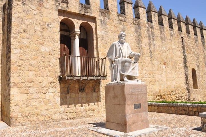 Mosque, Alcazar and Juderia Ticket Included Skip the Line