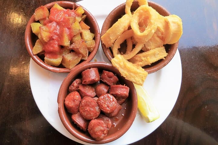 A Culinary Audio Tour of El Born: A Self-Guided Audio Tour