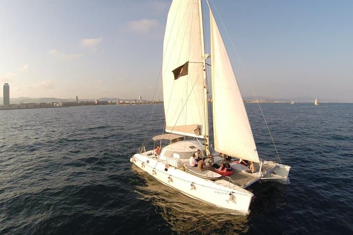Catamaran Experience 17-20 passengers from Port Olimpic Barcelona