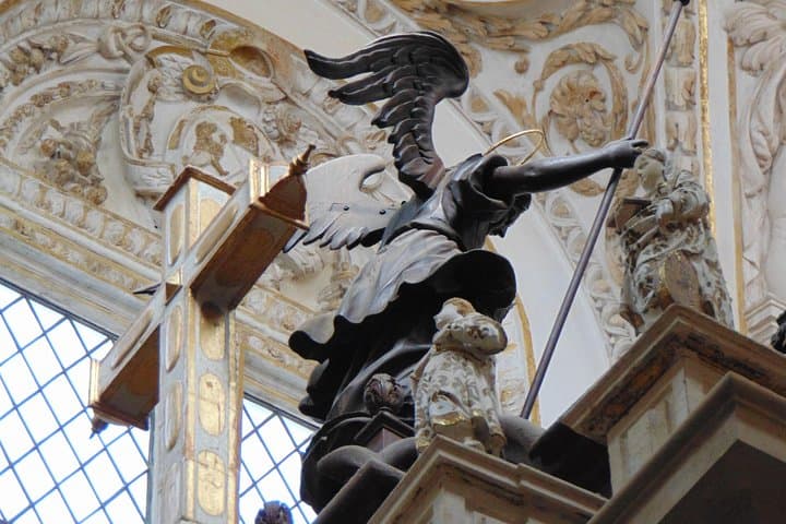 Tour to the Mosque-Cathedral of Córdoba with admission included