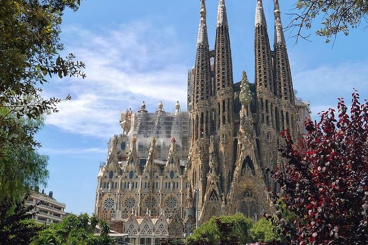 Barcelona Highlights Private 4 hours private Tour
