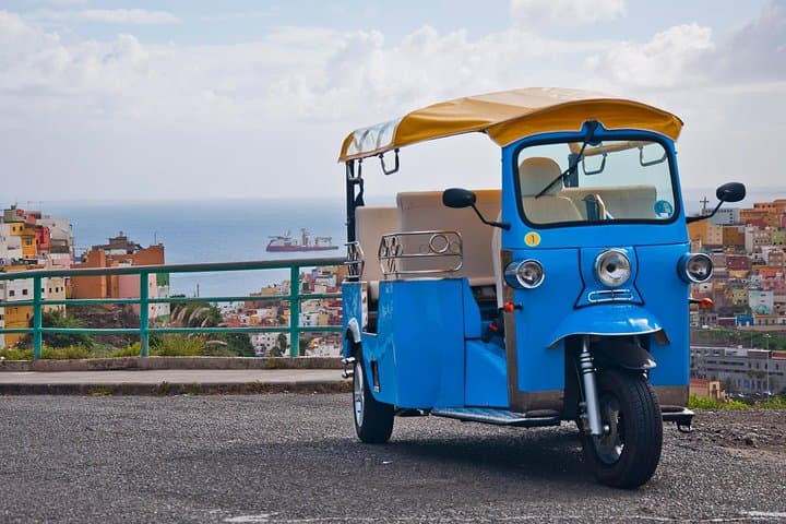 Tuk-Tuk Neighbourhoods Tour around Las Palmas de Gran Canaria