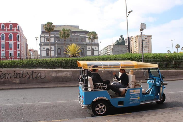 Tuk-Tuk Neighbourhoods Tour around Las Palmas de Gran Canaria
