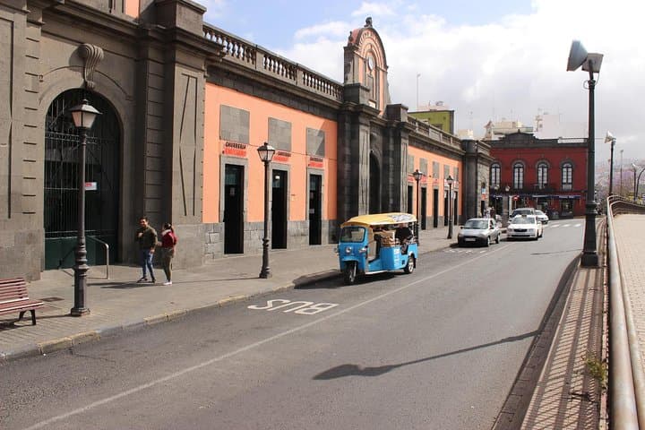 Tuk-Tuk Neighbourhoods Tour around Las Palmas de Gran Canaria