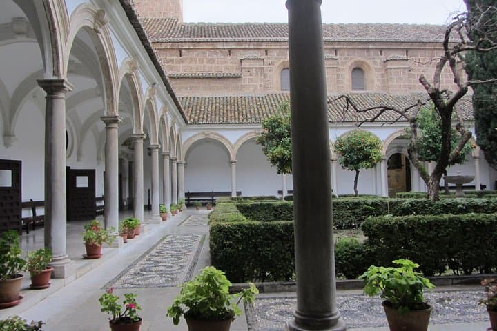 Cartuja de Granada private tour, group up to 30 people