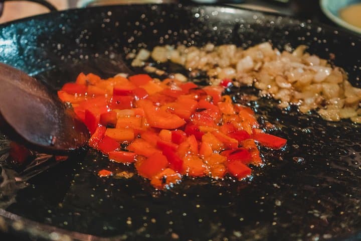 Paella Experience and Bottomless Wine in Barcelona
