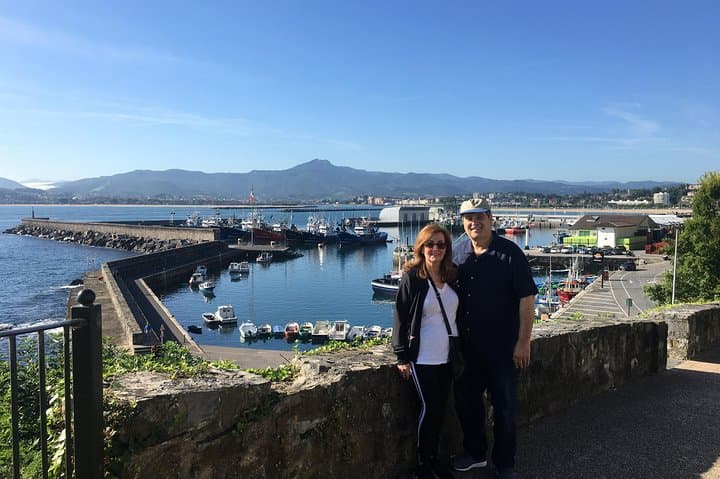 Cross-Border Delights: Hondarribia, Saint-Jean-de-Luz & pintxos