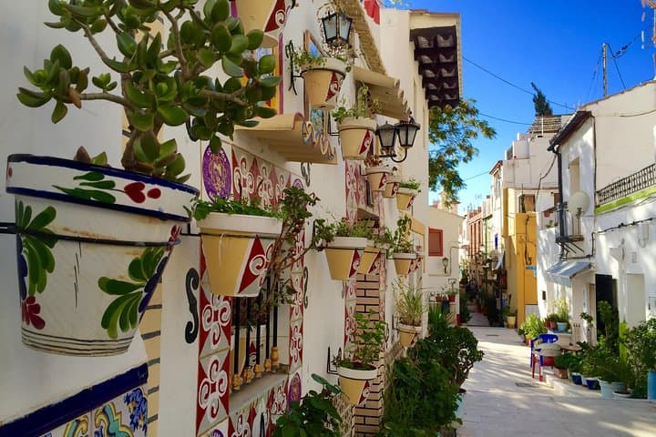 Private 4-hour City Tour of Alicante (Cruise port or hotel pick up)