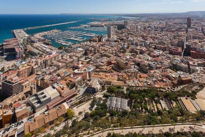 Private 4-hour City Tour of Alicante (Cruise port or hotel pick up)