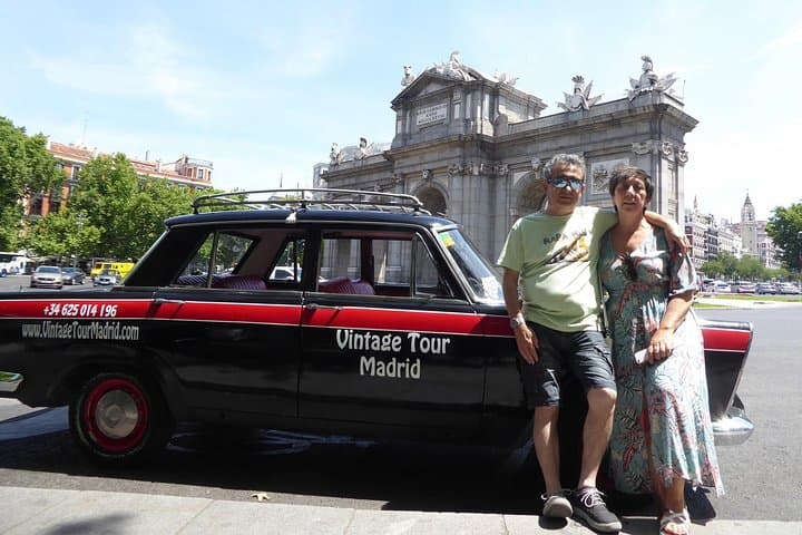 Vintage Tour Madrid Taxi 1500