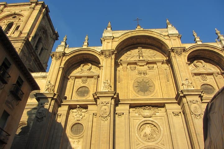 Private tour of central Granada. Total per group max 15 people
