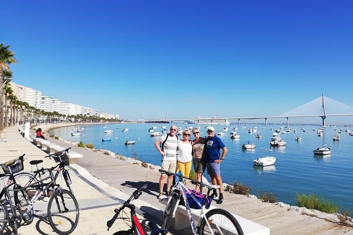 Cádiz 2:30h Bike Tour