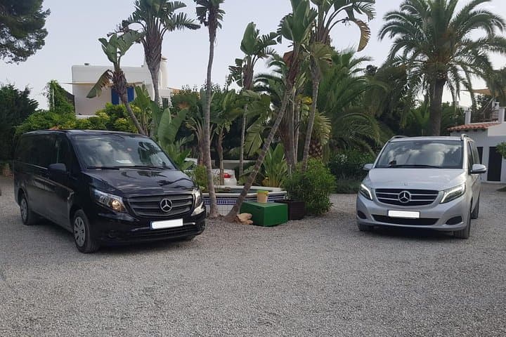 Private Minibus Transfers in Ibiza