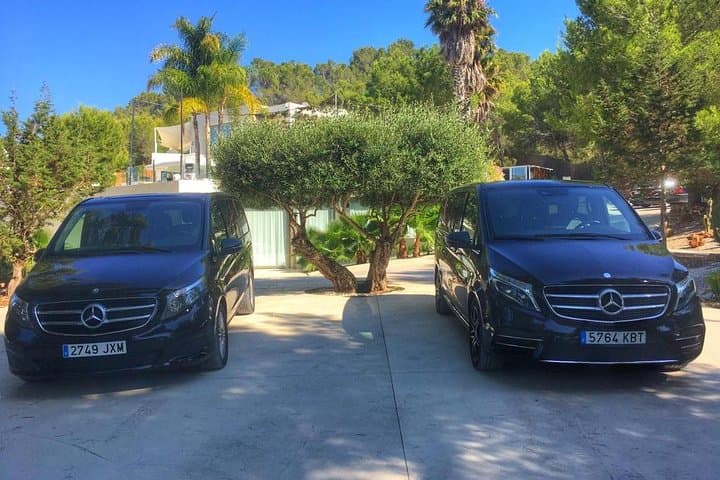 Private Minibus Transfers in Ibiza
