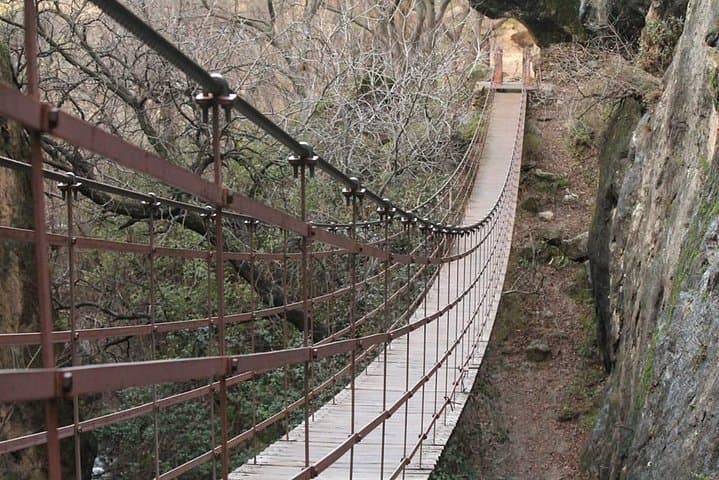 Guided Tour: Hanging bridges Los Cahorros (S.N.)