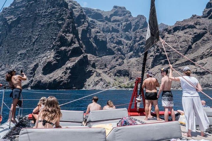 Western Tenerife Cliffs Cruise with Lunch and Open Bar