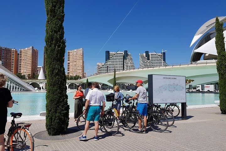 Bicycle tour; Calatrava