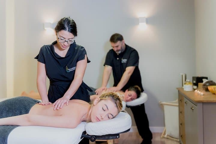 Massage Weekends and Holidays