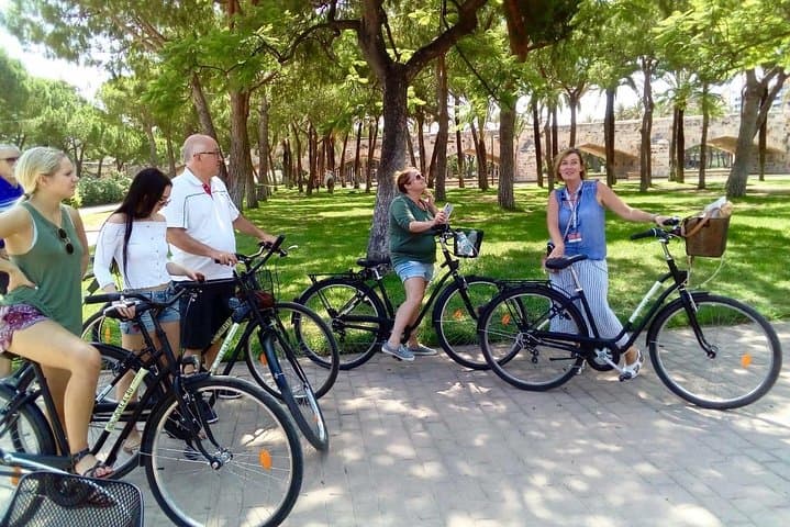 Bike Tour Guide Valencia Annick