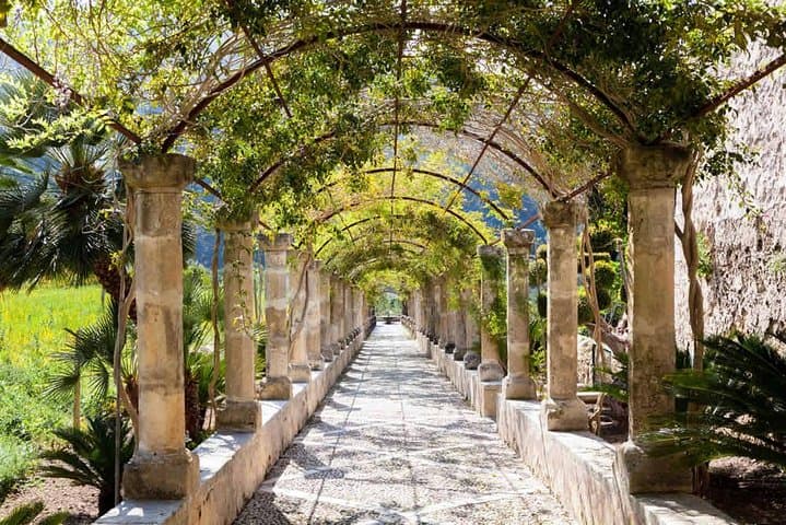 Jardines de Alfabia Tickets