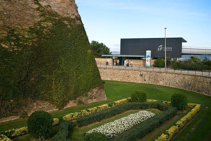 Barcelona: Teleferic de Montjuic Admission Ticket