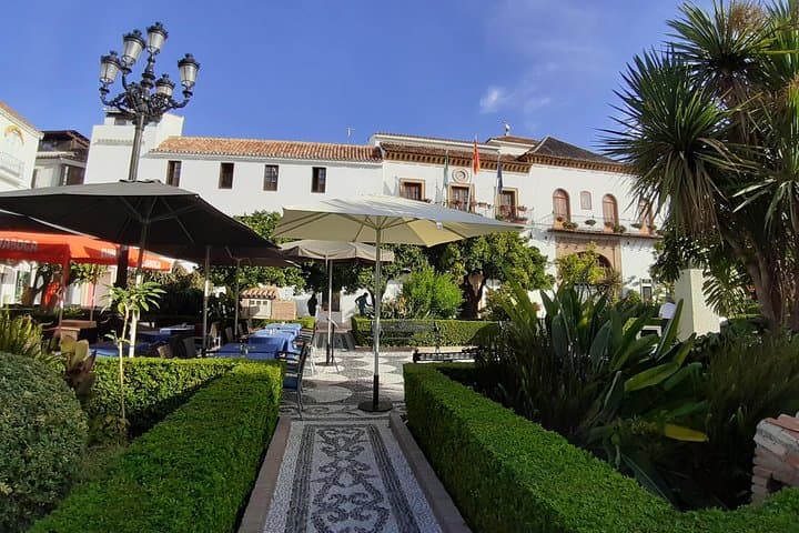 Marbella private walking tour