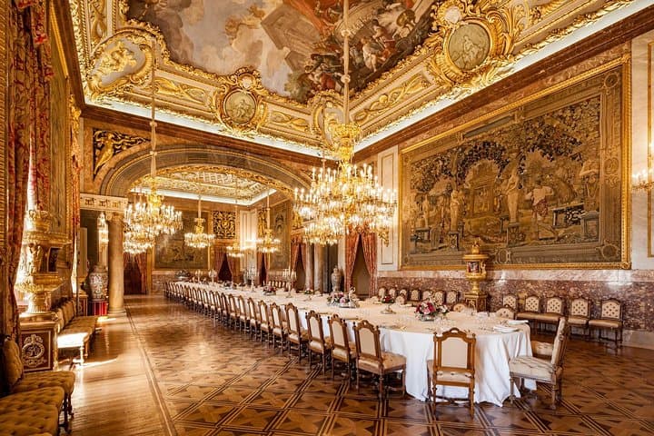 Private tour of the Royal Palace of Madrid