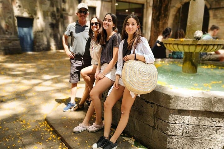 Kickstart Barcelona Private Tour for Newcomers