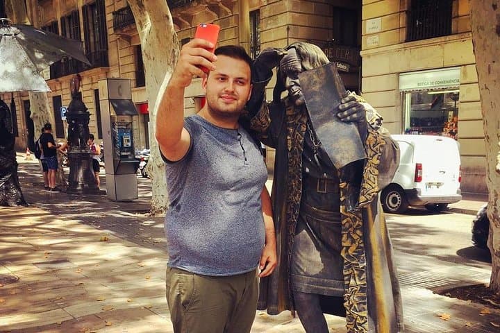 Kickstart Barcelona Private Tour for Newcomers
