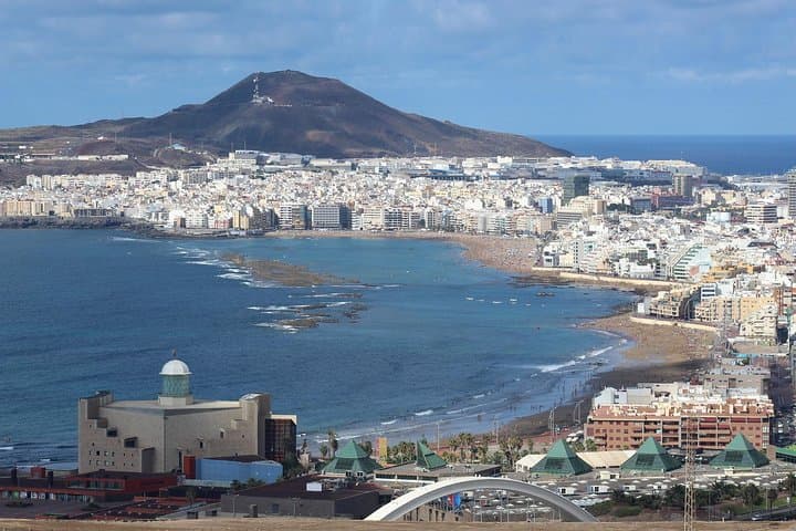 Las Palmas City Tour and Surroundings