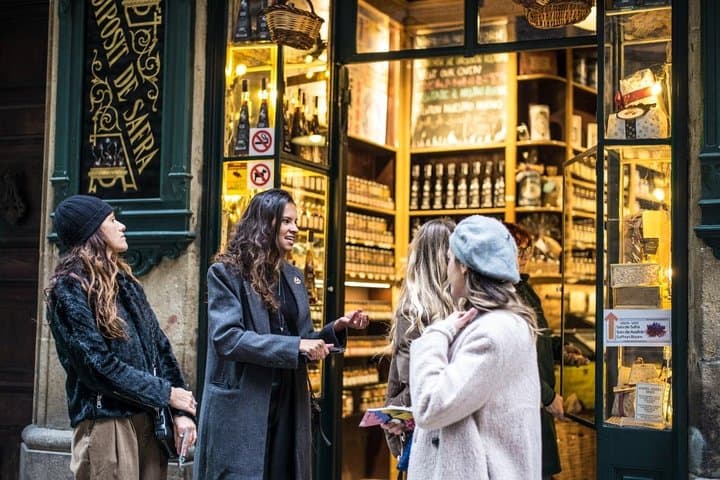 The Ultimate Old Town Tour in Barcelona