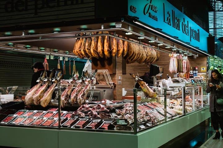 Spanish Oysters, Cava and Ibérico Ham at Barcelona’s La Boqueria Market