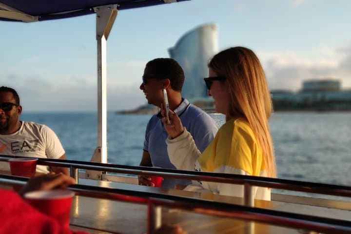 Private Boat rental - Pedal Cruises Barcelona - Cycle Boat