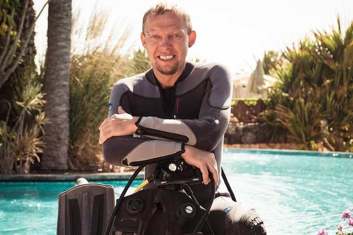 PADI Pro Divemaster course at Puerto de Mogan