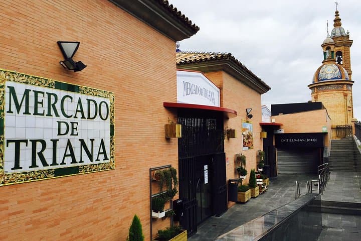 Seville: Triana Market Walking Tour with Local Guide
