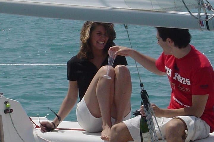 Private Tour: Romantic Sailing Tour from Barcelona