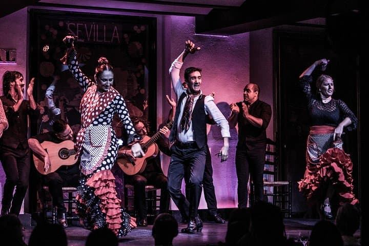 Flamenco Show at Tablao El Arenal with Drink and Optional Dinner or Tapas