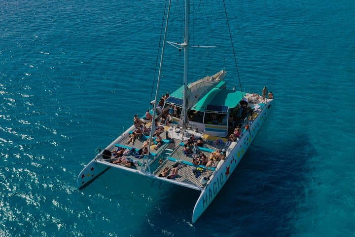 Catamaran tour 5 hours: from Palma de Mallorca