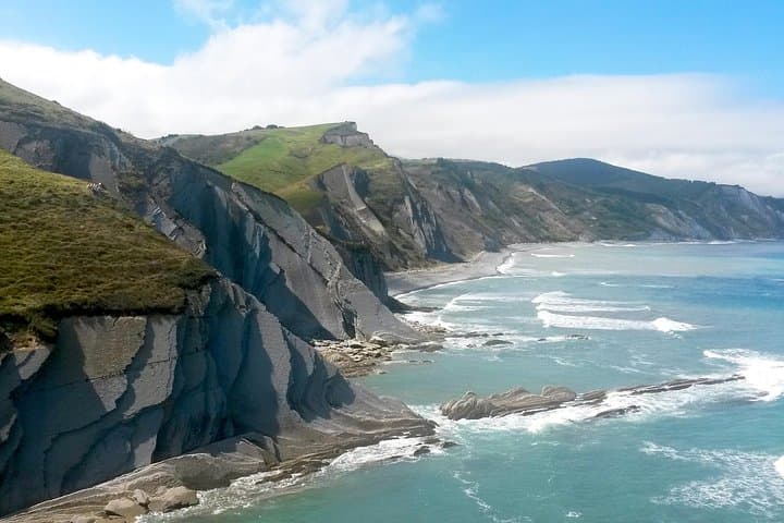 Private Transfer Tour Bilbao to San Sebastian through the Basque Coast