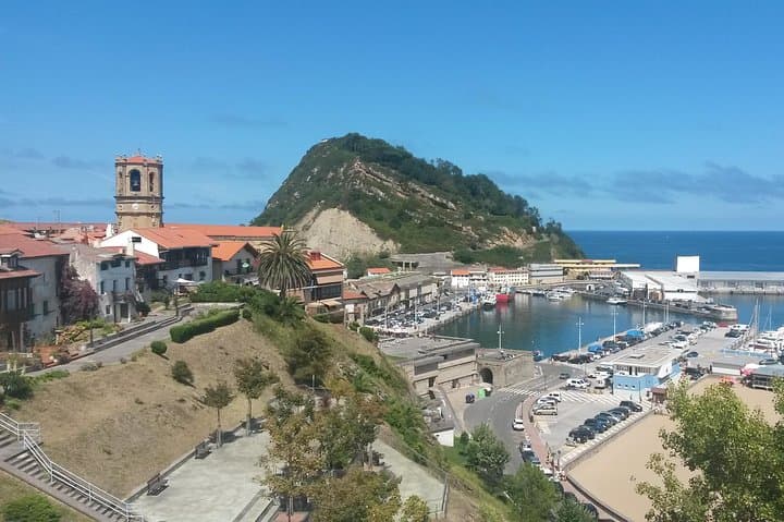 Private Transfer Tour Bilbao to San Sebastian through the Basque Coast