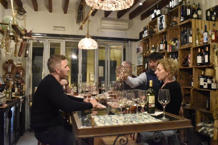 #wine_shop 
#wine_store
#wine_store_near_me
#wine_store_close_to_me
#wine_shop_near_me
#wine_store_close_to_me
#wine_spirits_merchant_palma