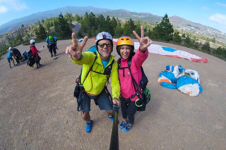 Premium Paragliding in Tenerife : Photos, videos and pickup included