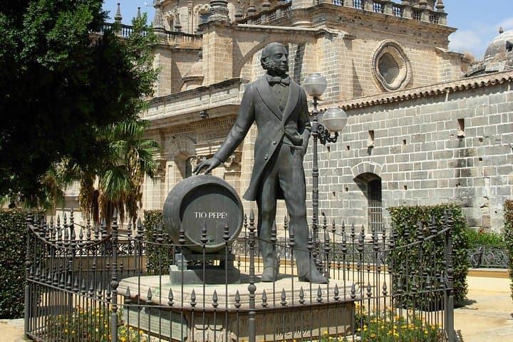 Monument to the founder of Bodegas Tio Pepe in the vicinity of the Cathedral