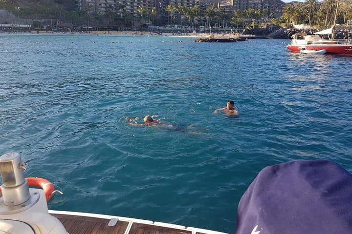 Boat Trip 4 Hours - Private Charter ("KEEPER UNO" Boat)