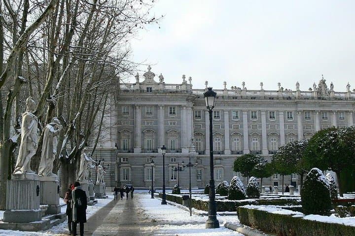 Royal Madrid: A Journey Through History, Power & Iconic Landmarks
