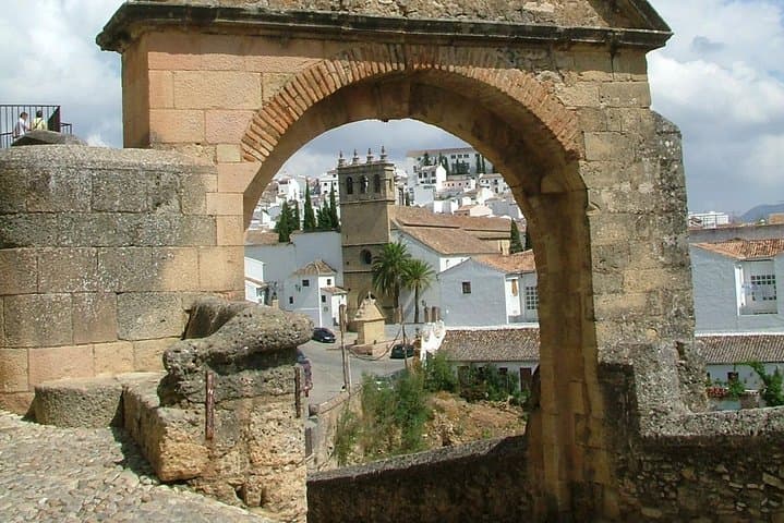 Felipe V Arch
