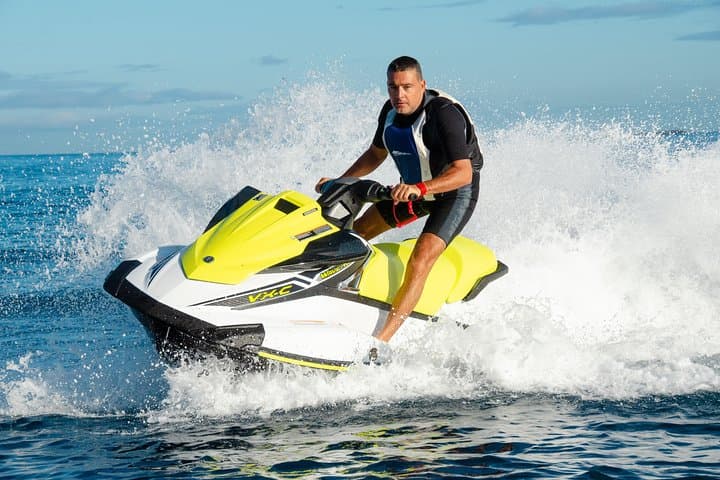 Waters Sport Package with 40 min. Jet Ski and Parasailing 1 person