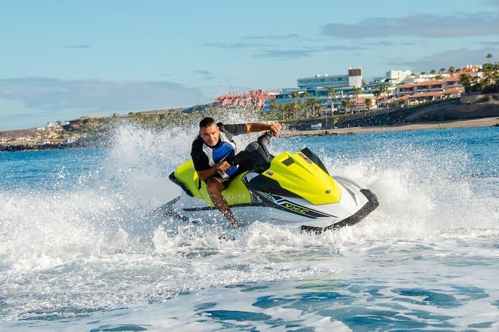 Waters Sport Package with 40 min. Jet Ski and Parasailing 1 person