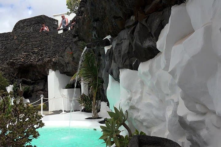 Bus Tour North Lanzarote with Lunch